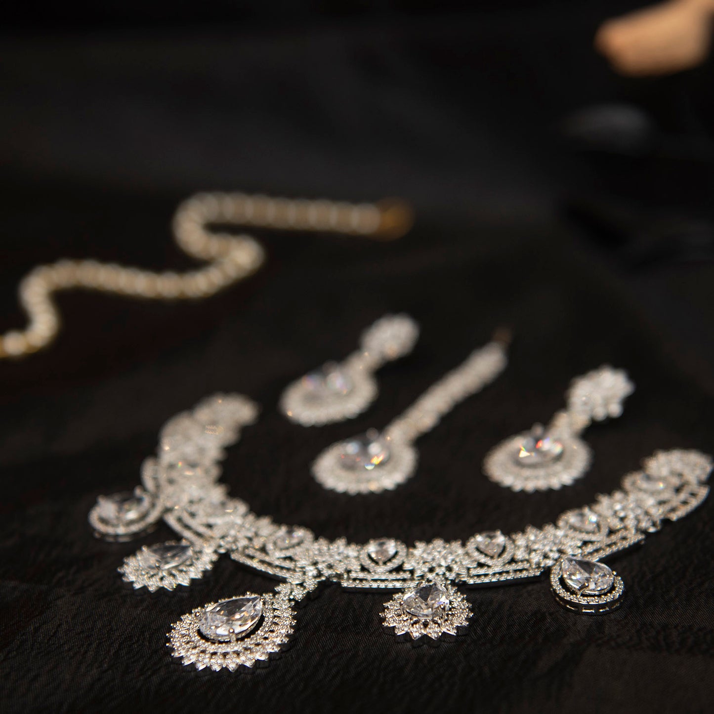 Zarqa Radiance – Luxe Maharani CZ Set