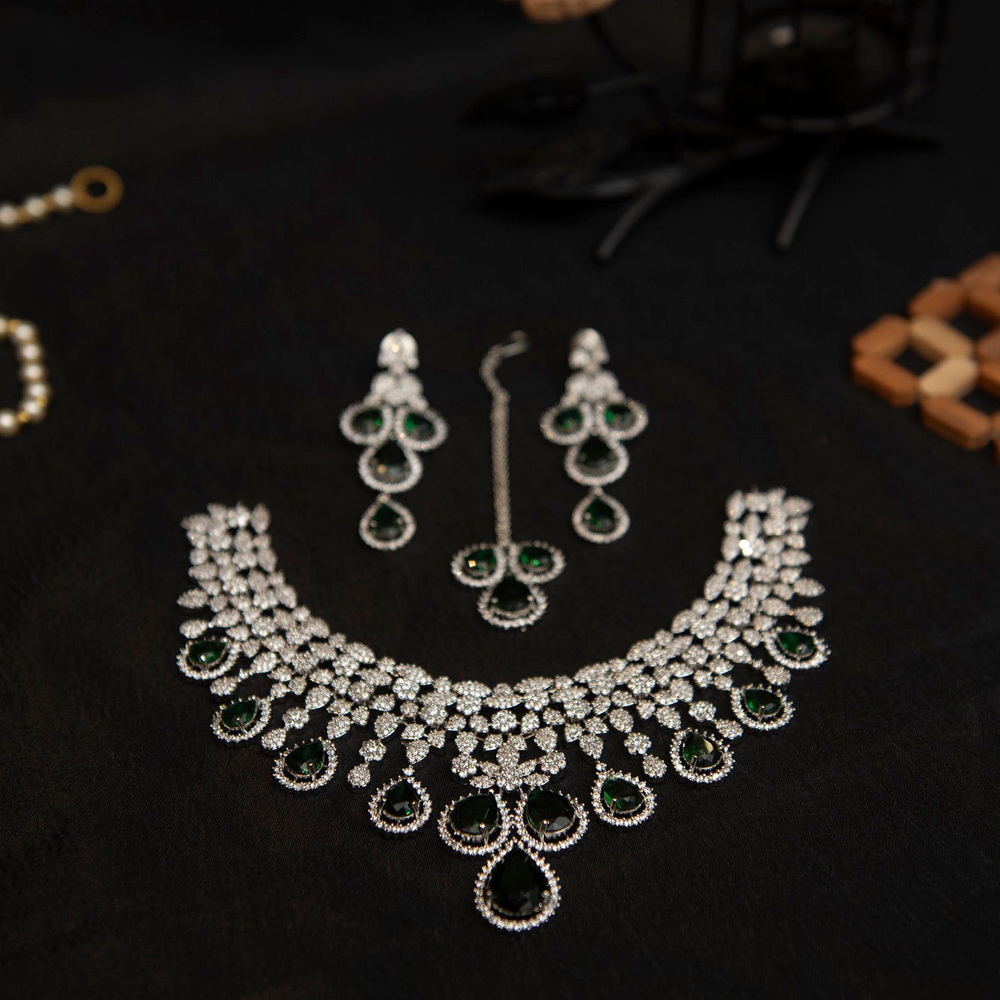 Emerald Elan – Midnight Majesty Set