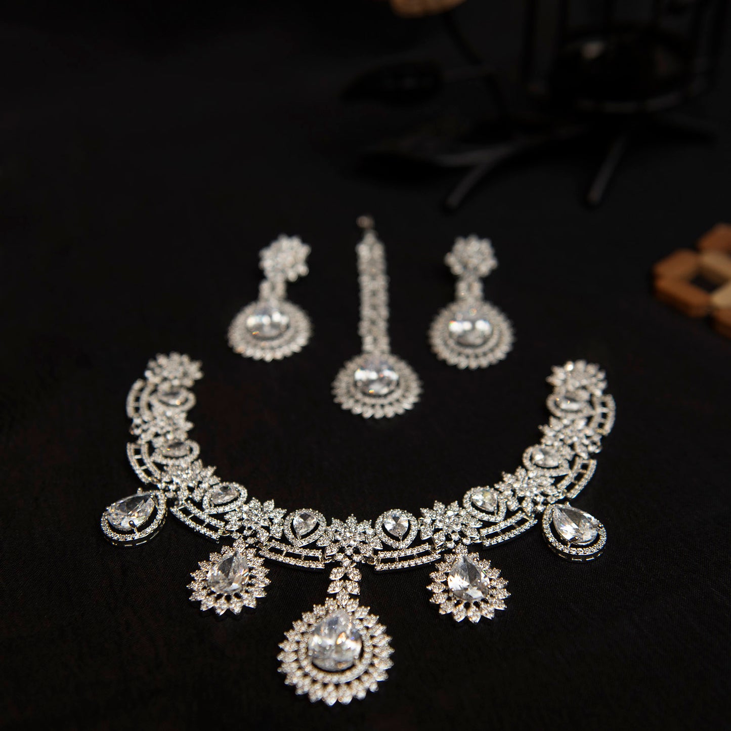 Zarqa Radiance – Luxe Maharani CZ Set
