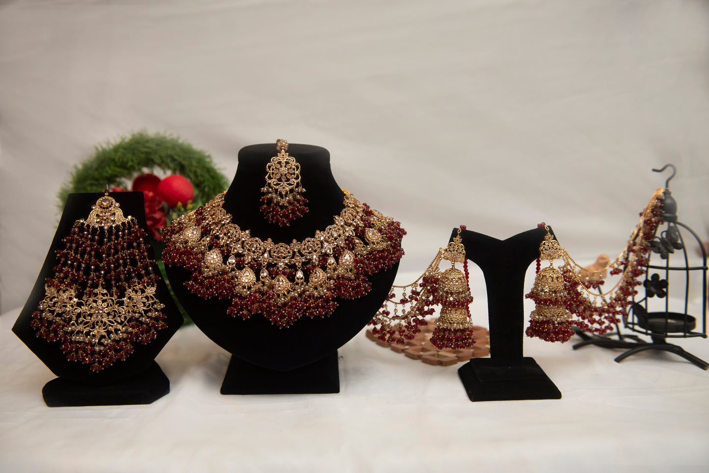 Zareen Rouge Bridal Set – Heirloom Regal Edition