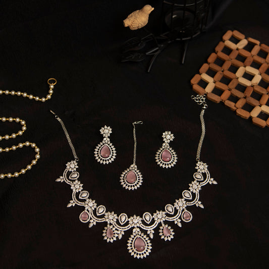 Noore Elan – Premium AD Maharani Necklace Set