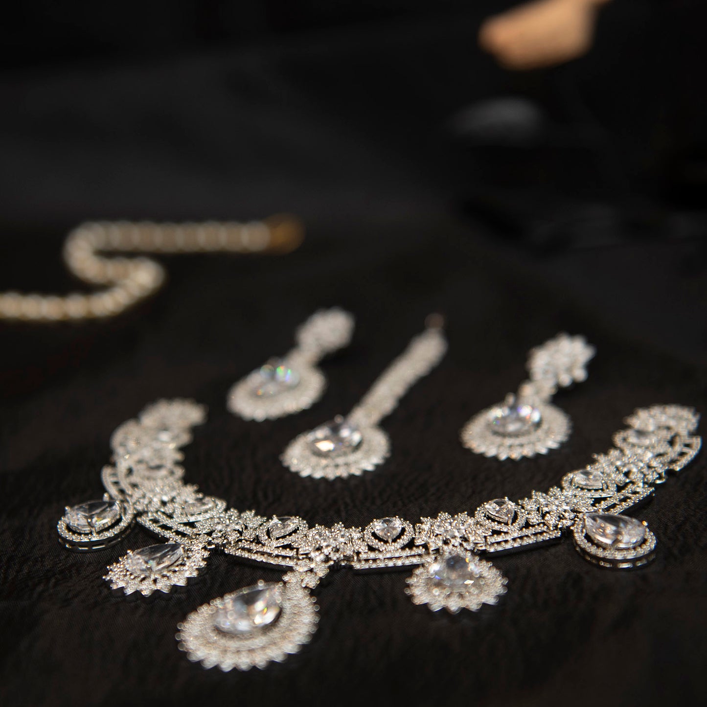 Zarqa Radiance – Luxe Maharani CZ Set